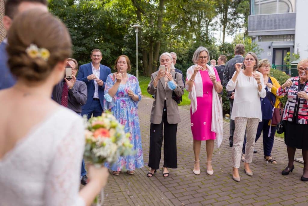 Fotos einer Hochzeit von einem Hochzeitsfotografen aus Wesel zeigen eine standesamtliche Trauung in der Zitadelle in Wesel